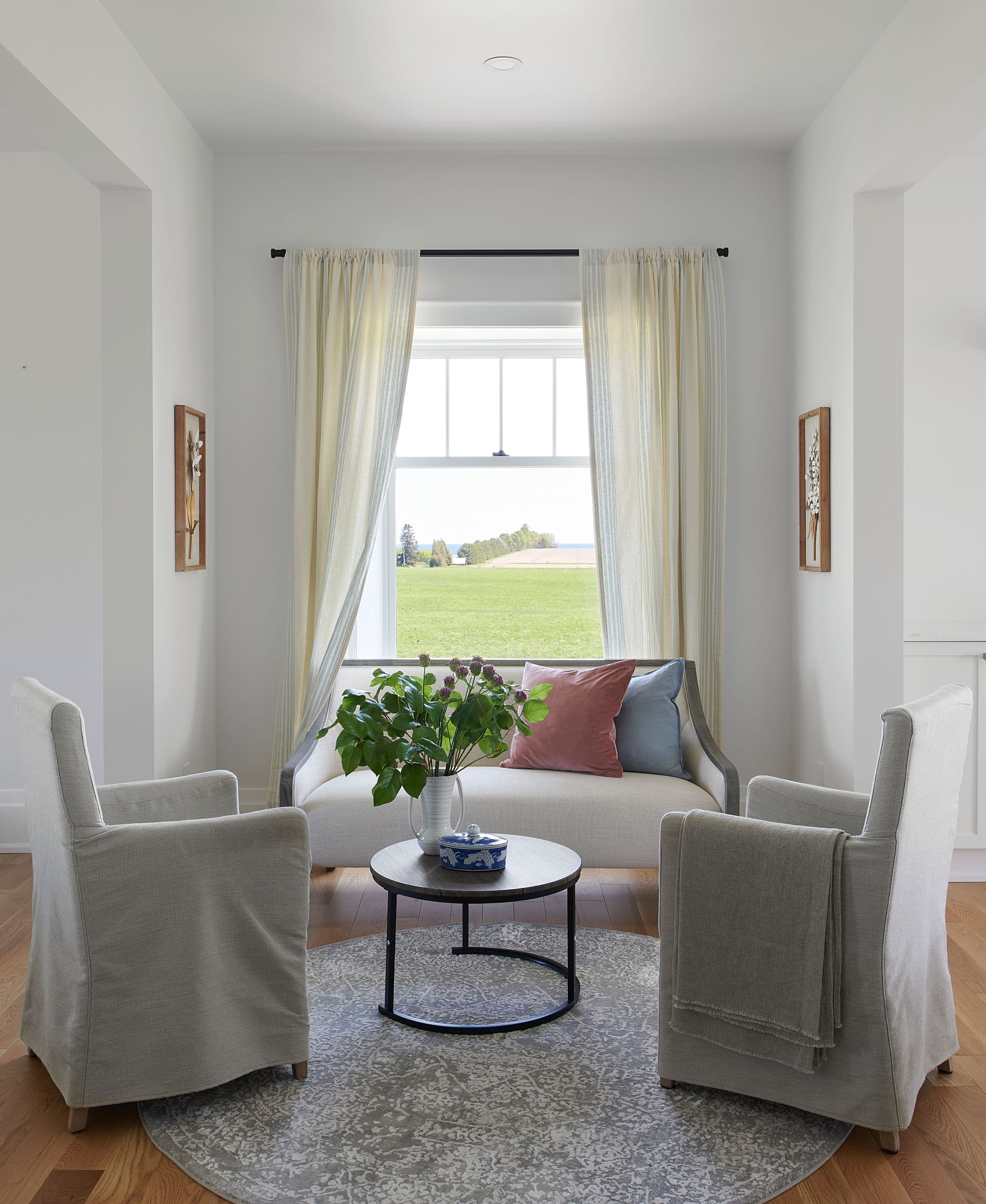 farmhouse bedroom designed by Homekin