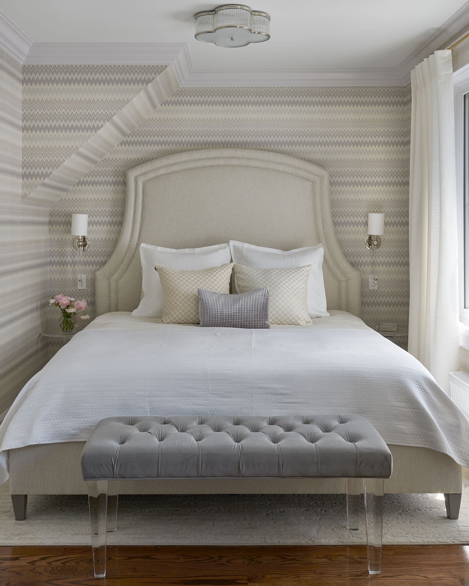 traditional, glam glam room designed by Homekin