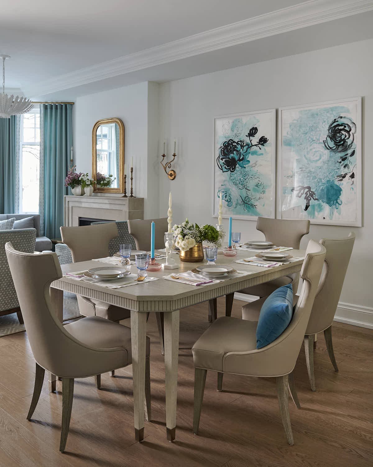 traditional dining room designed by Homekin