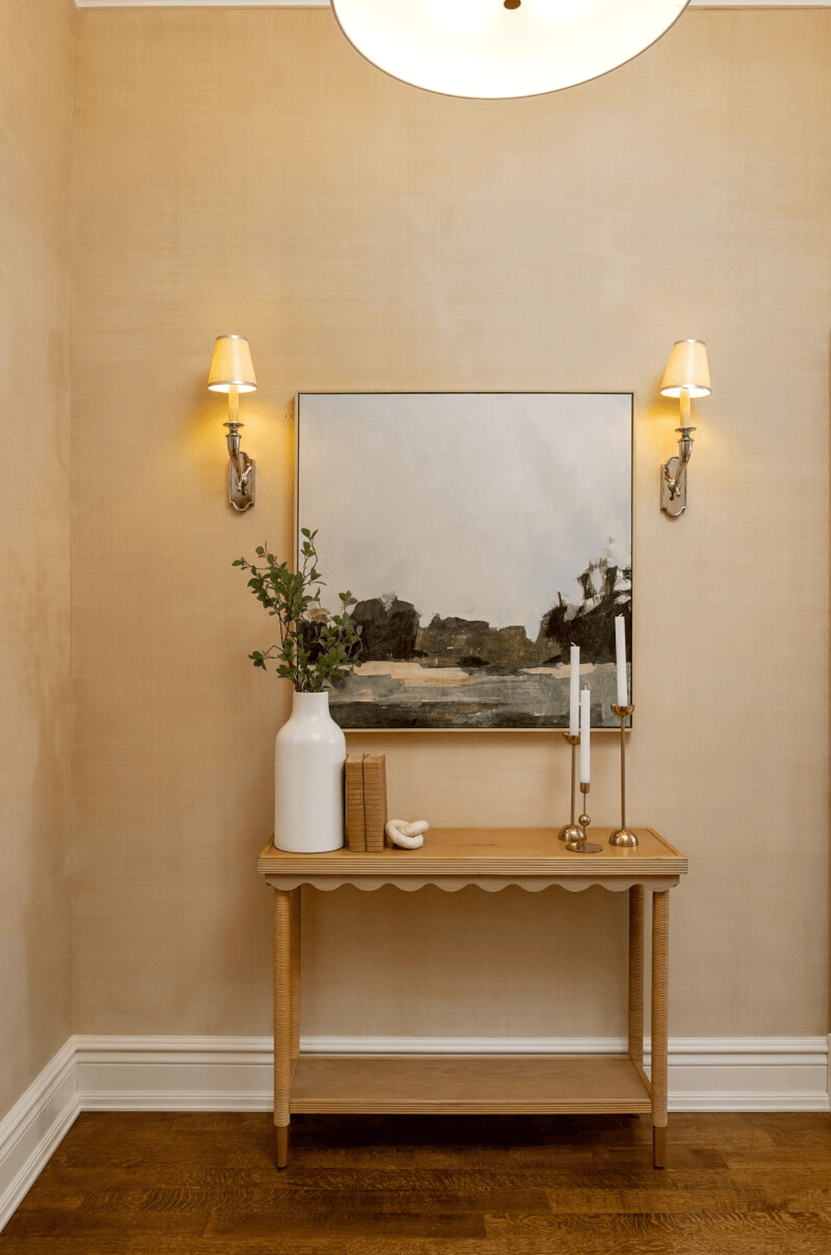 traditional traditional room designed by Homekin