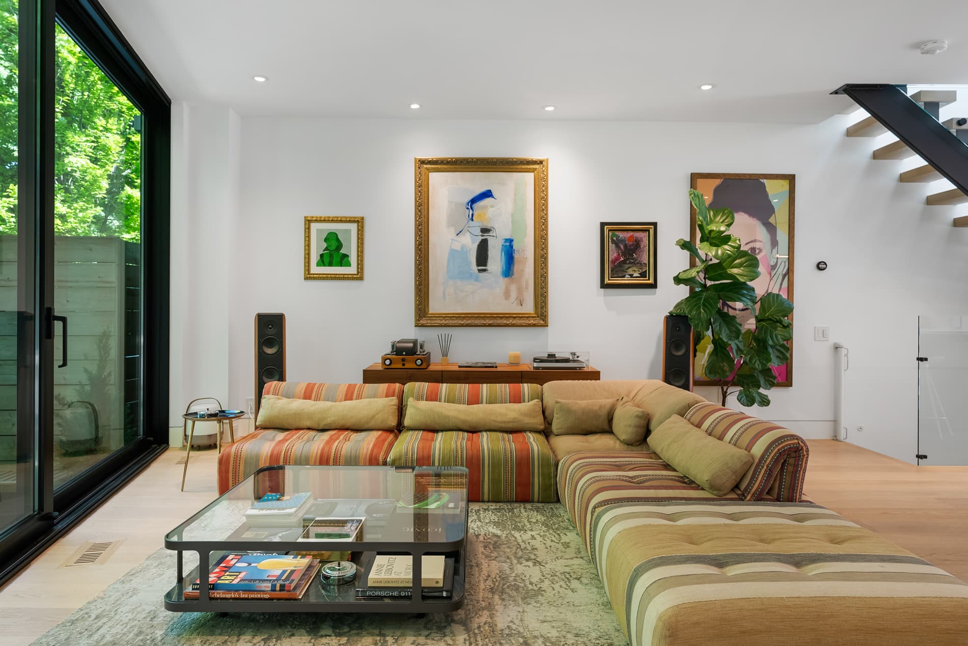 A Transitional room designed by Homekin