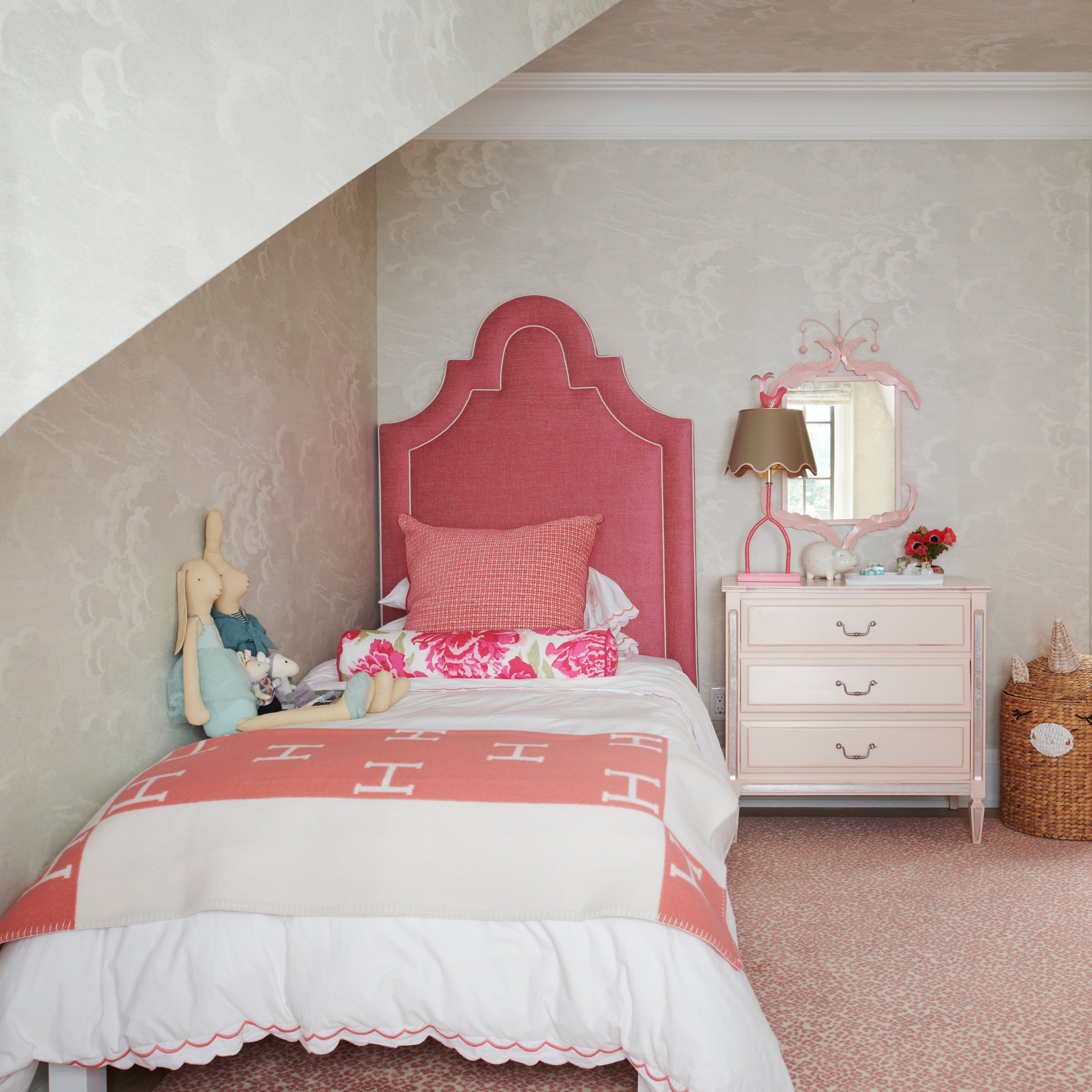 kids room, girls room, pink bedroom, kids room, interior design toronto, interior designers, decor, home decor